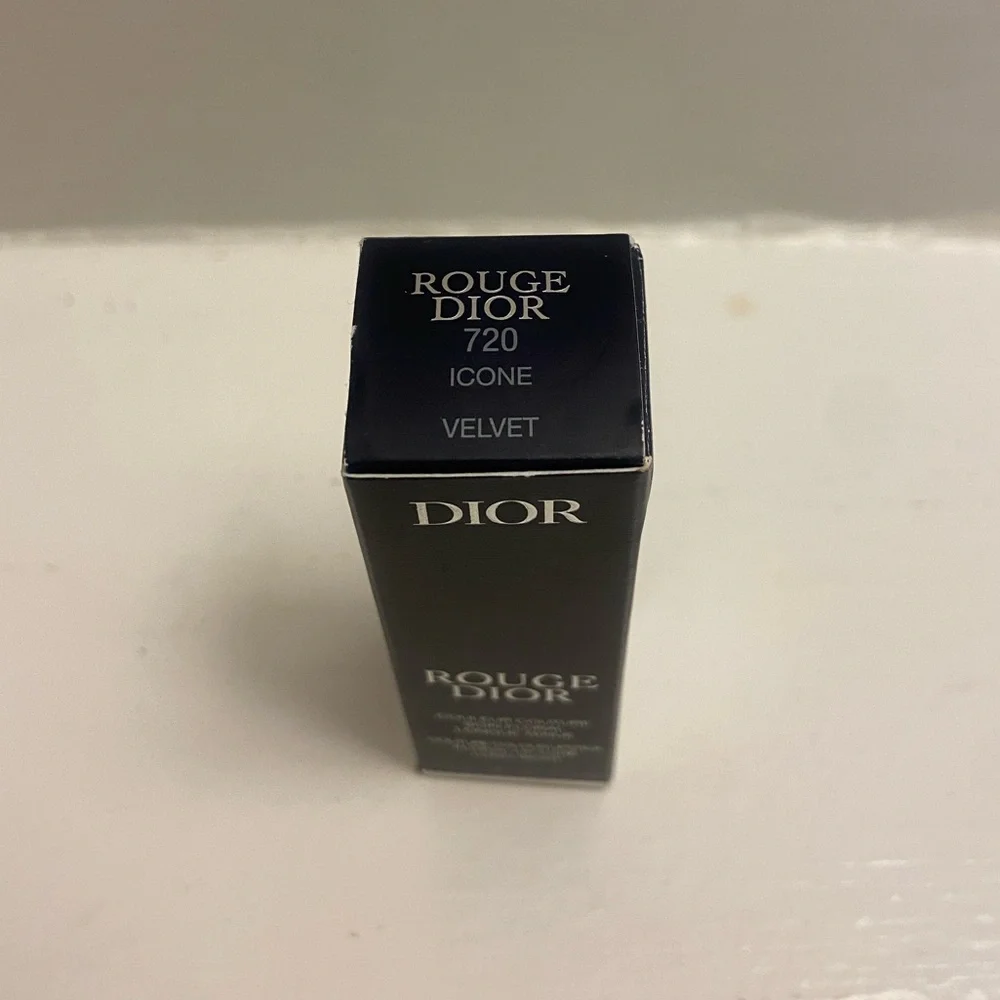 Dior Rouge Lipstick - Picture 3 of 7